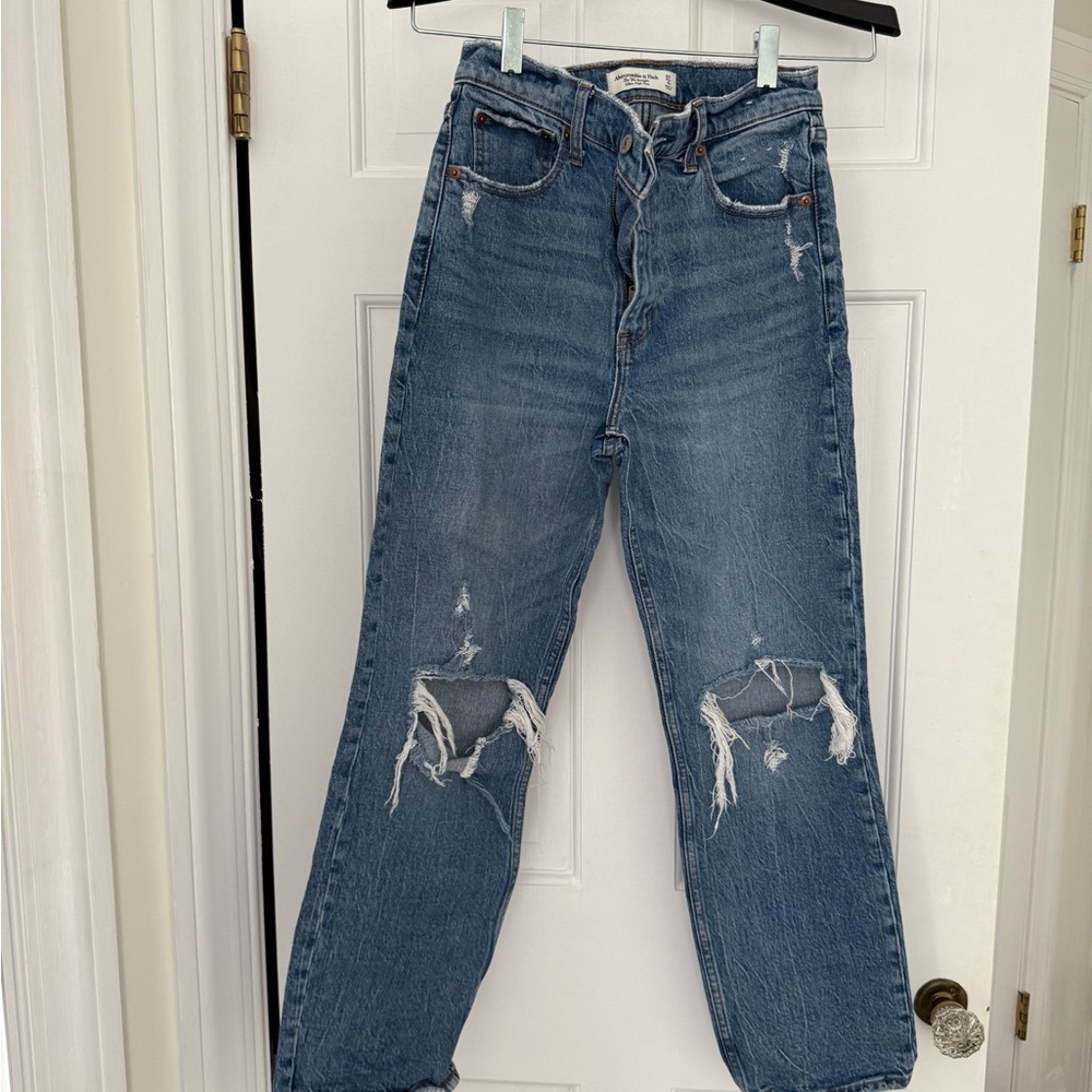 Abercrombie & Fitch 90's Straight Ultra High Rise (size 27)